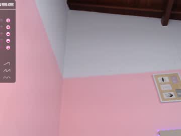 free nude cam girl little_effy18 image #487487