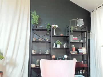 free nude cam girl juliette_garden image #4588937