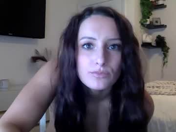 free nude cam girl born2playwithu image #6950951