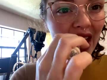 free nude cam girl emersoncane image #3936440