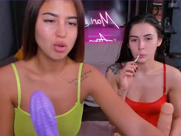 free nude cam couple mari__anna image #6664056