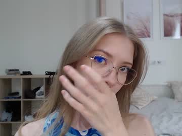 free nude cam girl scharmanta image #5265242
