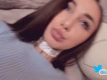 free nude cam girl hollyextra image #213277
