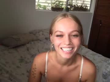 free nude cam girl huntervalentinex image #6528403
