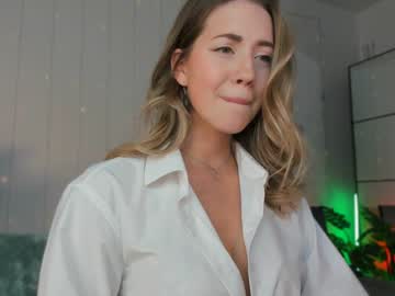 free nude cam girl emmi_rosee image #5725420
