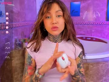 free nude cam girl nickyneck image #5194566