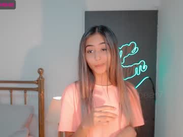 free nude cam girl gummy_bear7 image #1310842