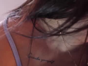 free nude cam girl ashlyeroberts1 image #197361