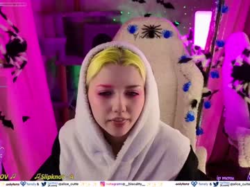 free nude cam girl _biscuitty image #5527875
