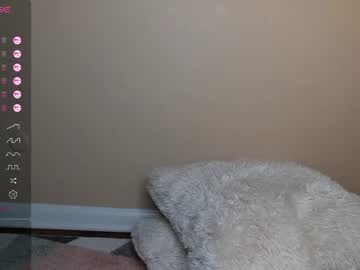 free nude cam girl lily_brooke image #6736520