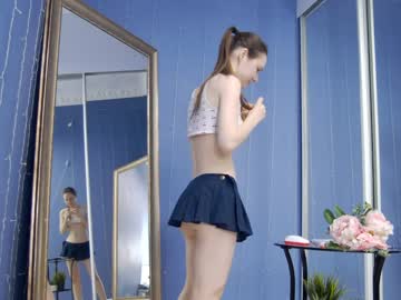 free nude cam girl kriskras__ image #4334611