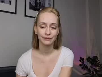 free nude cam girl oliviablondie image #5541561