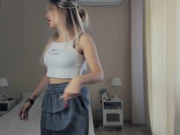 free nude cam girl colddolly image #1953528