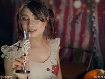 free nude cam girl alejastorm image #5557358