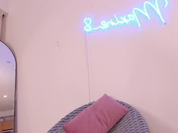 free nude cam girl maxine_8 image #2664678