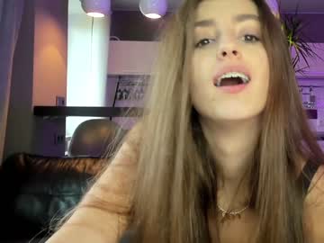 free nude cam girl coy_amina_ image #2772849