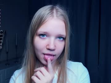 free nude cam girl hug_honestly image #5781535