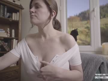 free nude cam girl claire_moulin image #419485