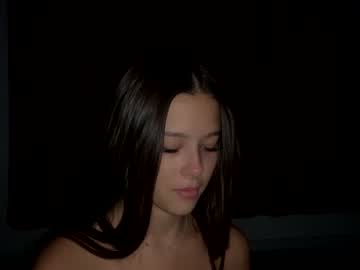 free nude cam girl emilybatee image #4479238