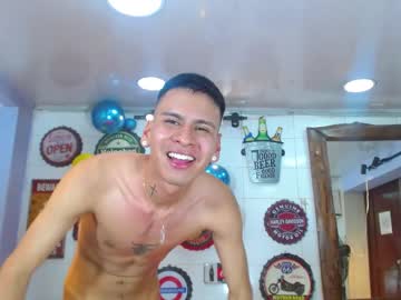 free nude cam man goldenyoi image #5480065