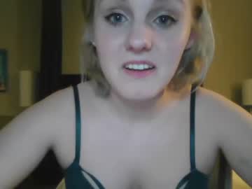free nude cam girl cutiekatie3273 image #1212128