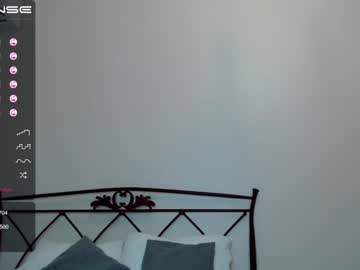 free nude cam girl small_blondee image #1219884