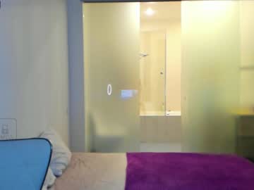 free nude cam girl vanessa_maes image #2455464