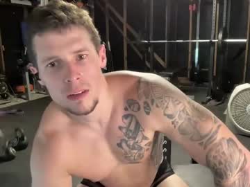 free nude cam man browneyedmuscleboy32 image #5182829