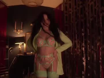 free nude cam girl lucieoude_ image #460177