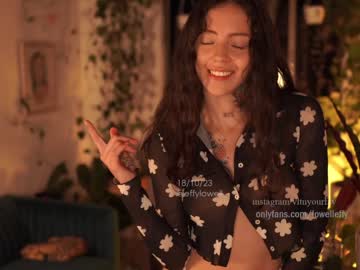 free nude cam girl effylowell_ image #5485575