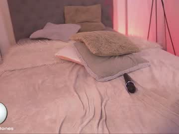 free nude cam girl germaine_jones image #6903177