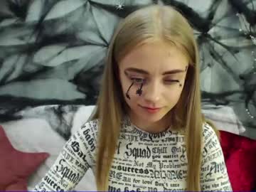 free nude cam girl minihollyq image #221364