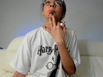 free nude cam girl nezo_ image #3424608