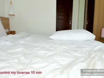 free nude cam girl carolinaherera image #2299222