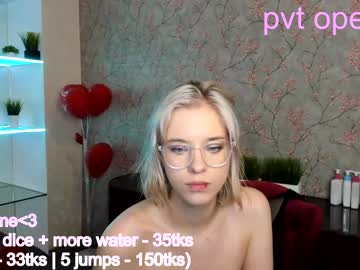 free nude cam girl joyce_coy image #3749801