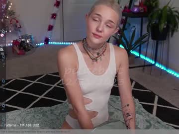 free nude cam girl petitebrat image #5940352
