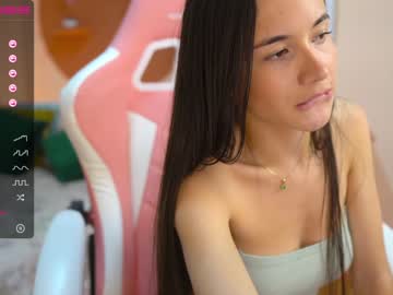 free nude cam girl cielo69_ image #1062333