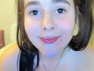 free nude cam girl emilia_bailey image #190959