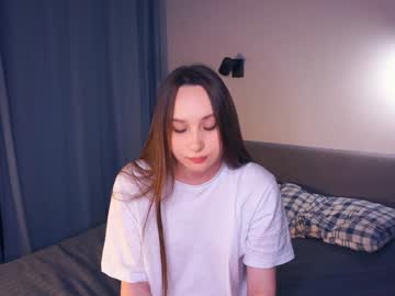 free nude cam girl esmaellett image #6918610