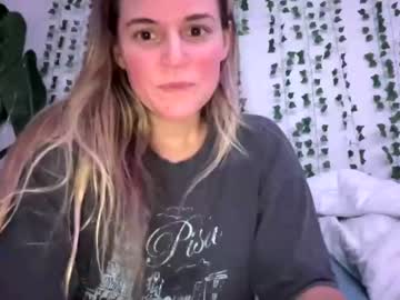 free nude cam girl bananascoconutz image #6288850