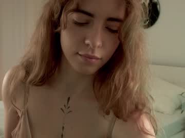free nude cam couple lola_dinky image #2320979