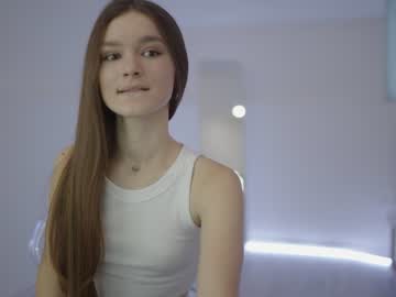 free nude cam girl charming_luna image #5939656