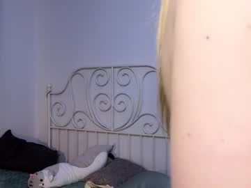 free nude cam girl i_lovecandies image #6186672