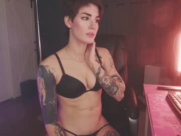 free nude cam girl aynmarie image #5391813