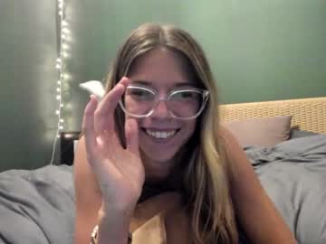 free nude cam girl oliviahansleyy image #6913073