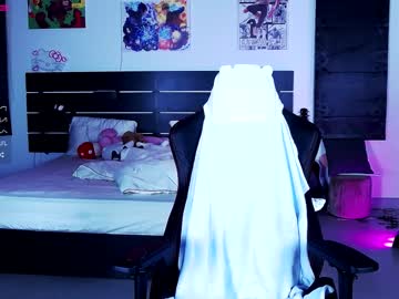 free nude cam girl madnessalise image #4594755