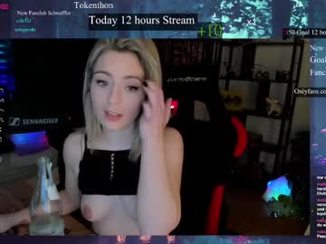 free nude cam girl kimilee22 image #3899458