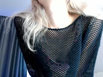 free nude cam girl amourvenenum image #2493054