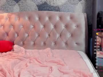 free nude cam girl crystalreves image #172170