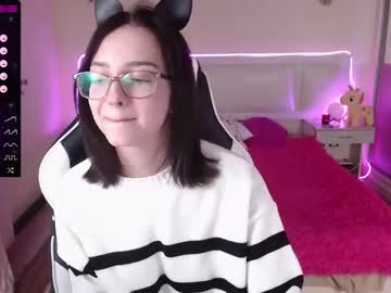 free nude cam girl queen_kitty1818 image #3205018